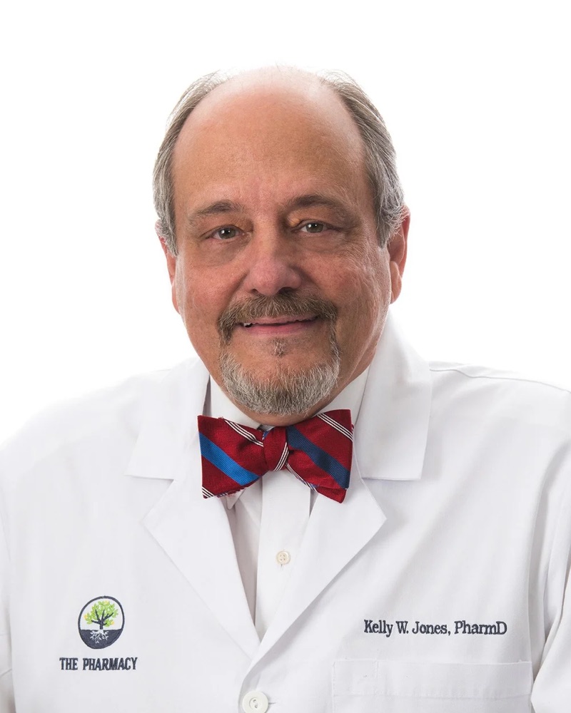 Portrait of Dr. Kelly Jones, ULS faculty member
